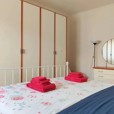 De Angeli District 2 Apartment